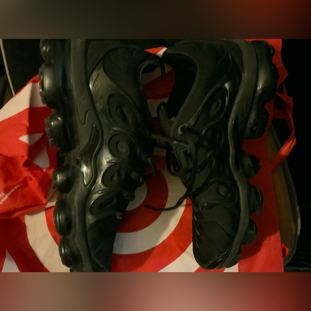 Nike air vapor ax all black in good condition
